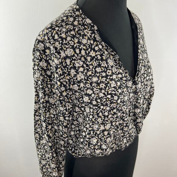 ZARA Black White Floral Print Chiffon Button-Up V-Neck Long Sleeve Crop Top M - Picture 4 of 8